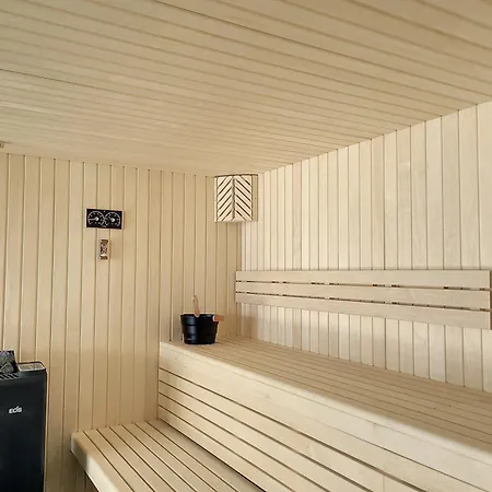 Lumineux Avec Spa, Wifi Gratuit Et Equipement De Sport A La Rosiere - Fr-1-275-179 Apartment *